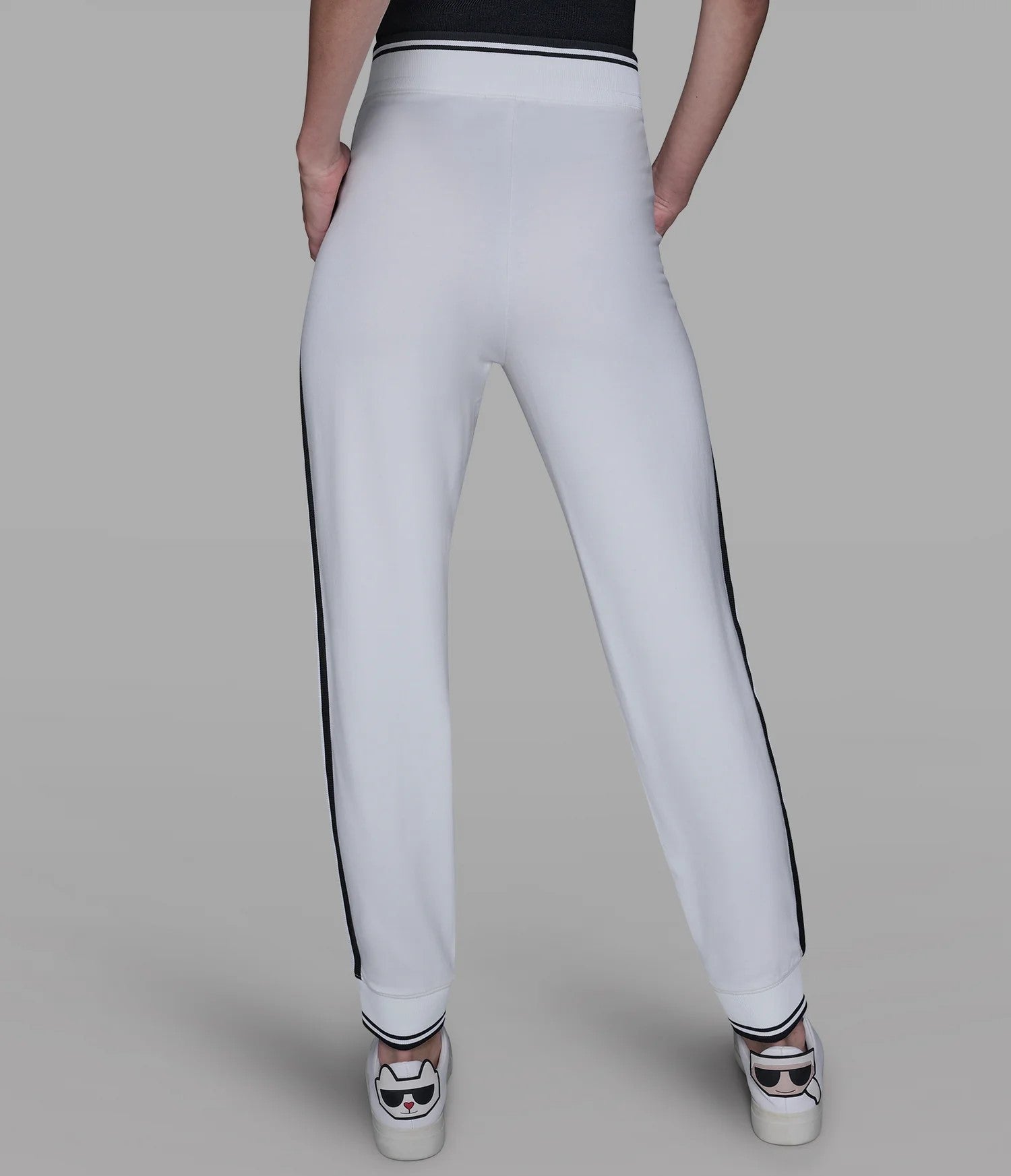 Choupette patch jogger