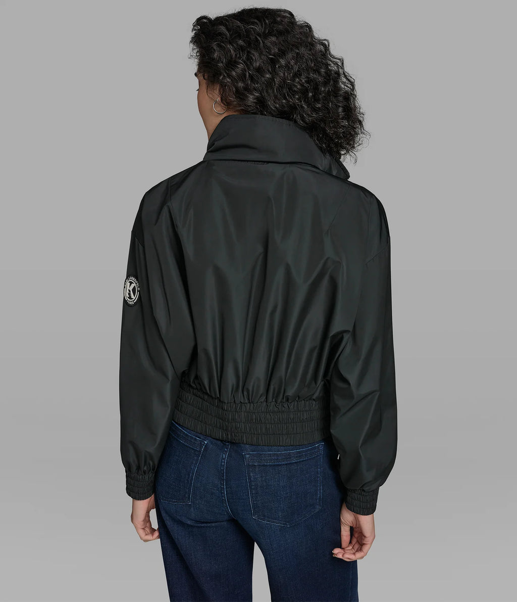 Chaqueta Bomber con parche